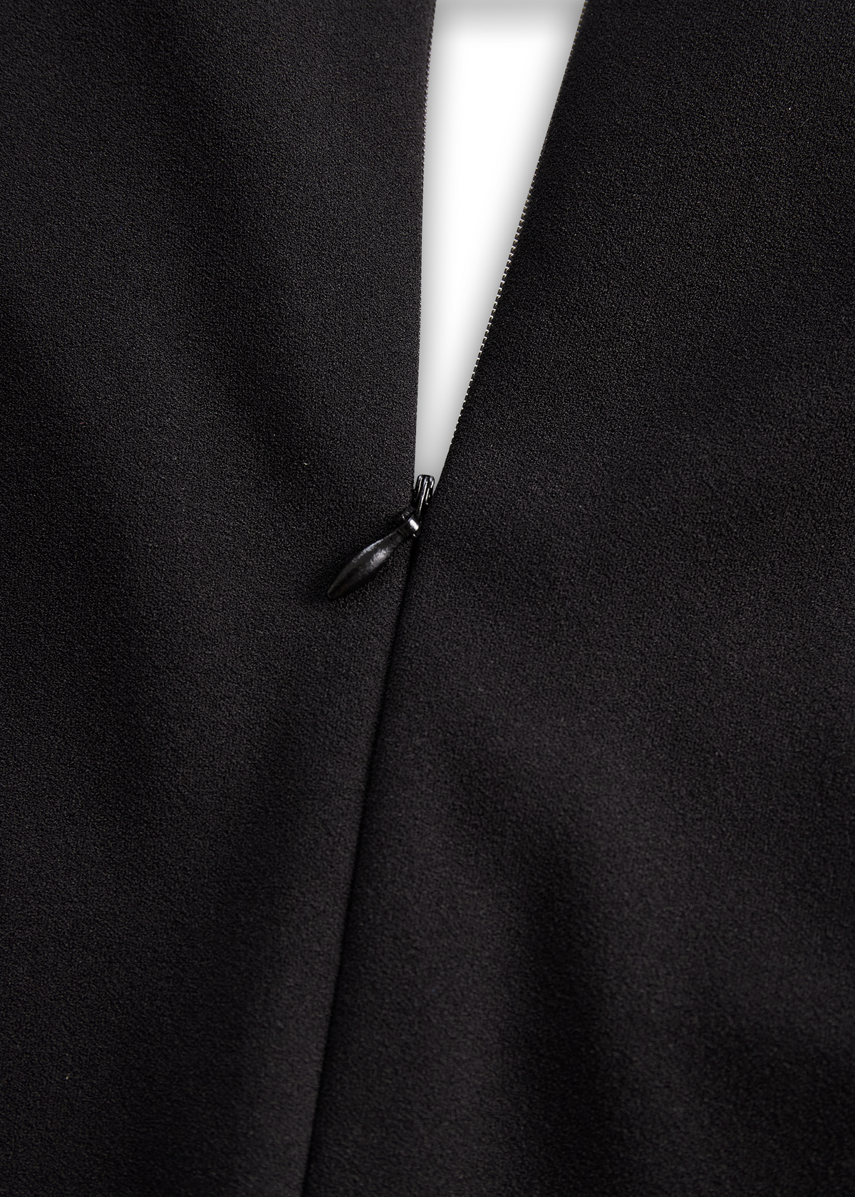 DALIA | Elegante abito con collo alla coreana e cintura