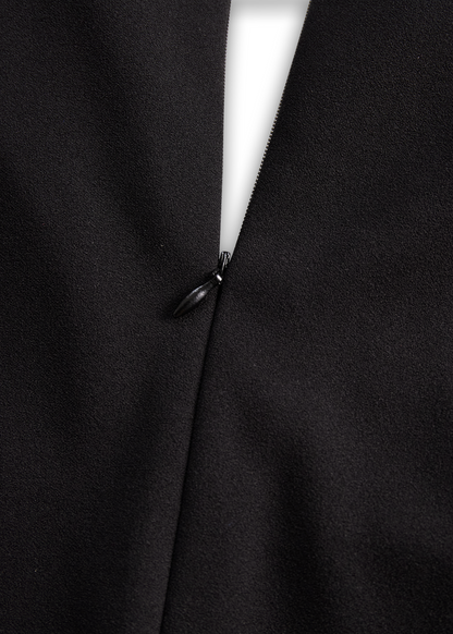 DALIA | Elegante abito con collo alla coreana e cintura