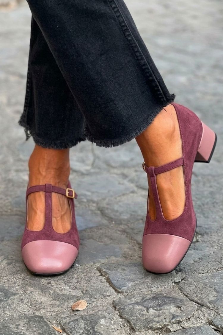 tacchi chunky viola con punta rotonda e cinturino a T con fibbia colorblock.