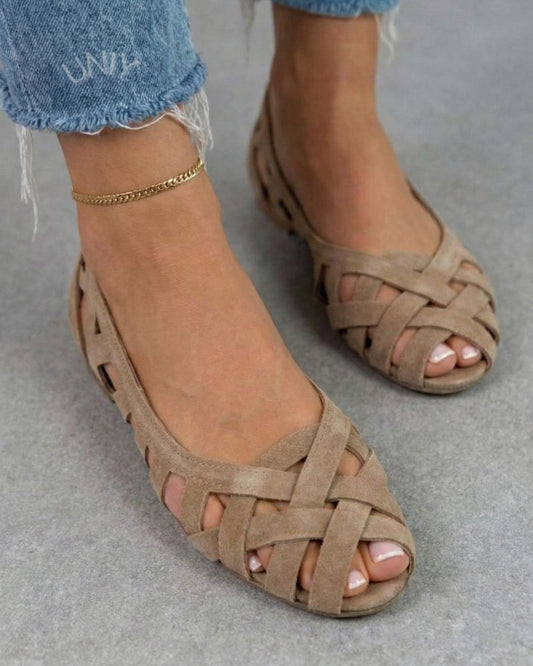 Sandali cut-out peep toe intrecciati scamosciati bassi Beige