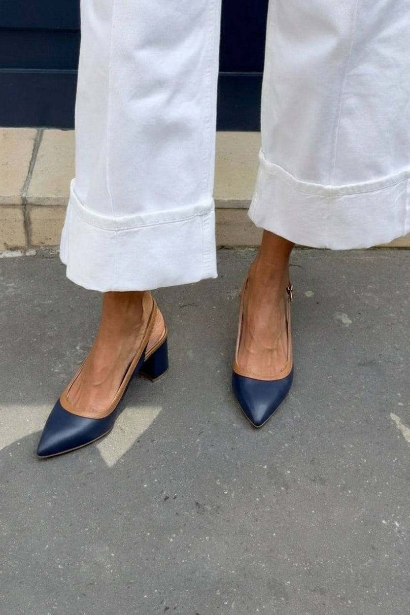 Tacchi a blocco slingback bicolore Blu Navy a punta