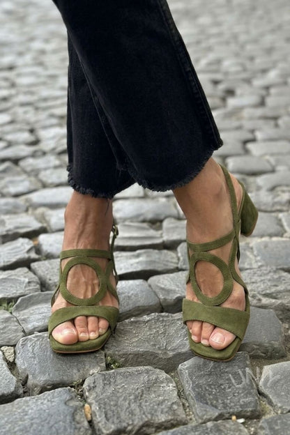 Sandali con tacco slingback cut-out Giallo a punta quadrata
