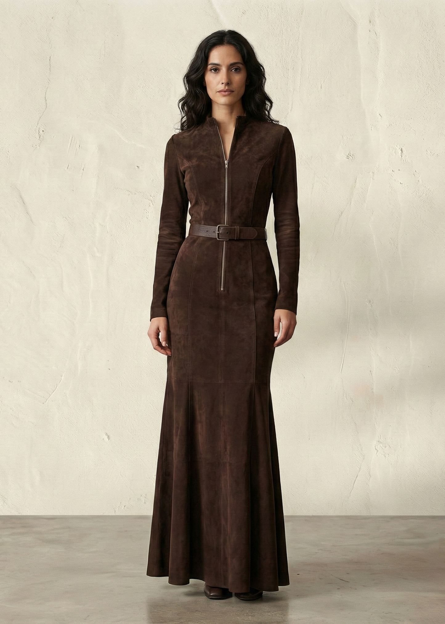 ALESSANDRA | Abito lungo marrone con cintura