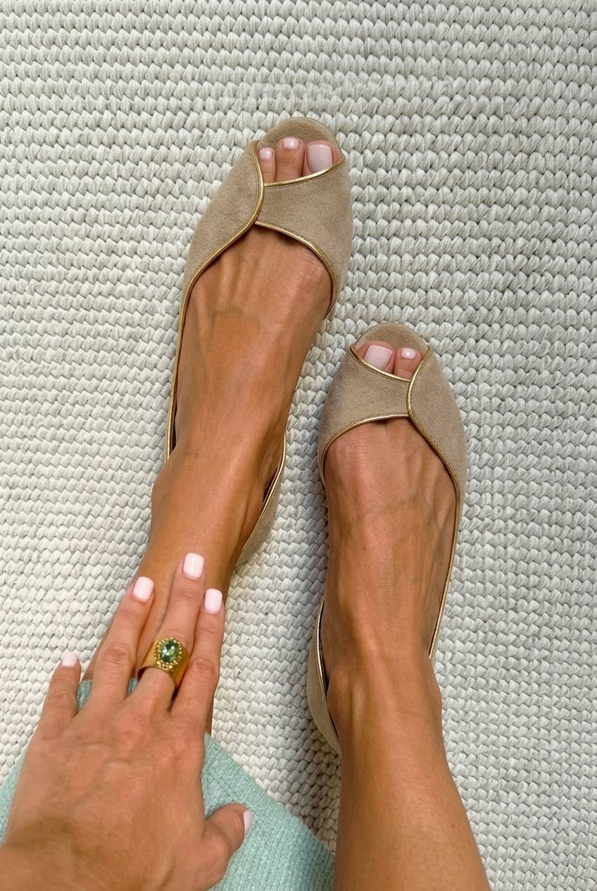 Ballerine peep toe d'Orsay scamosciate Beige e Oro
