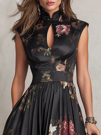 Vestito Midi in Raso Nero con Colletto a Chiave, Gonna Plissettata e Stampa Floreale