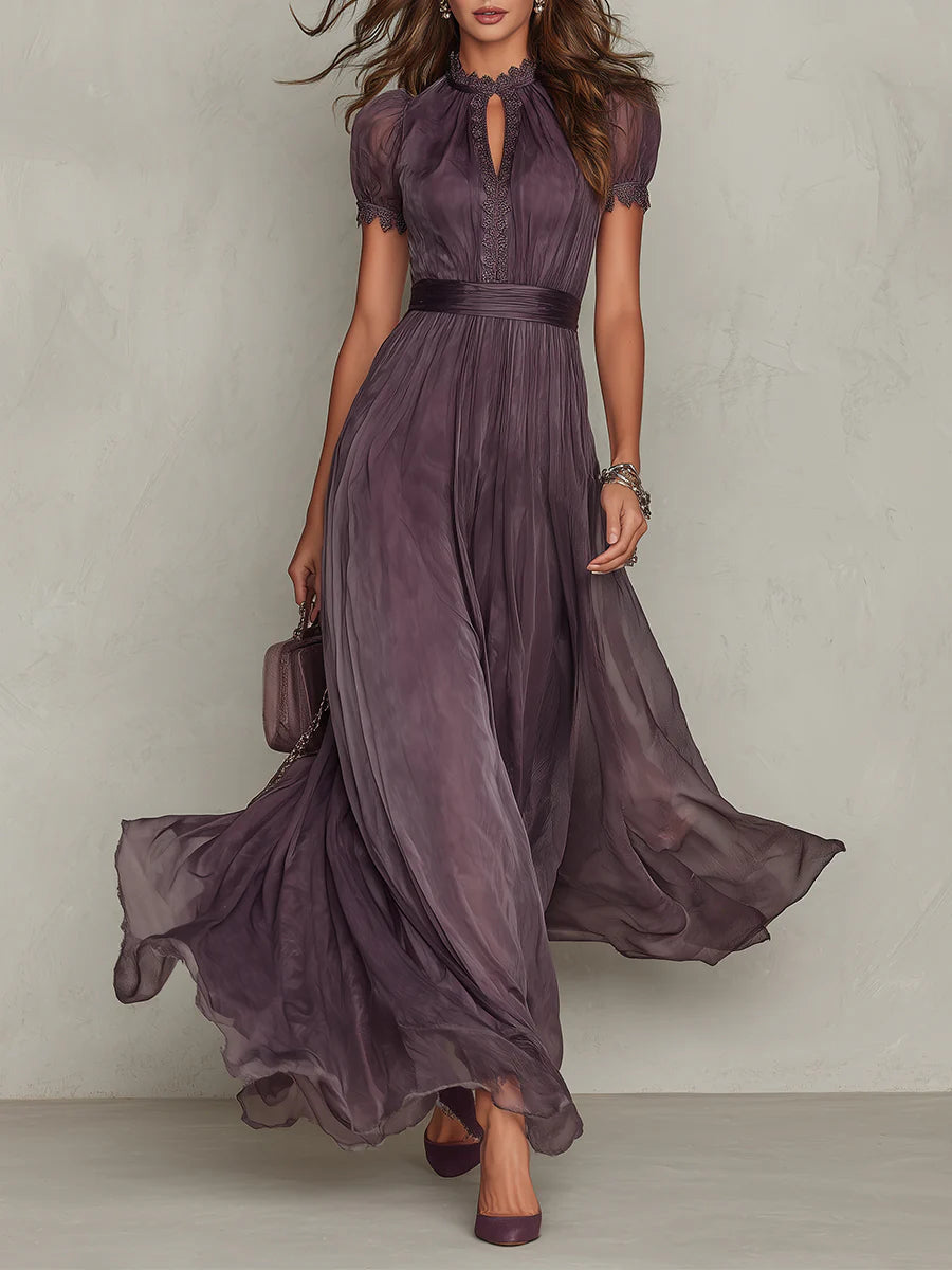 Abito Lungo Viola in Chiffon con Scollo a Goccia e Bordo in Pizzo