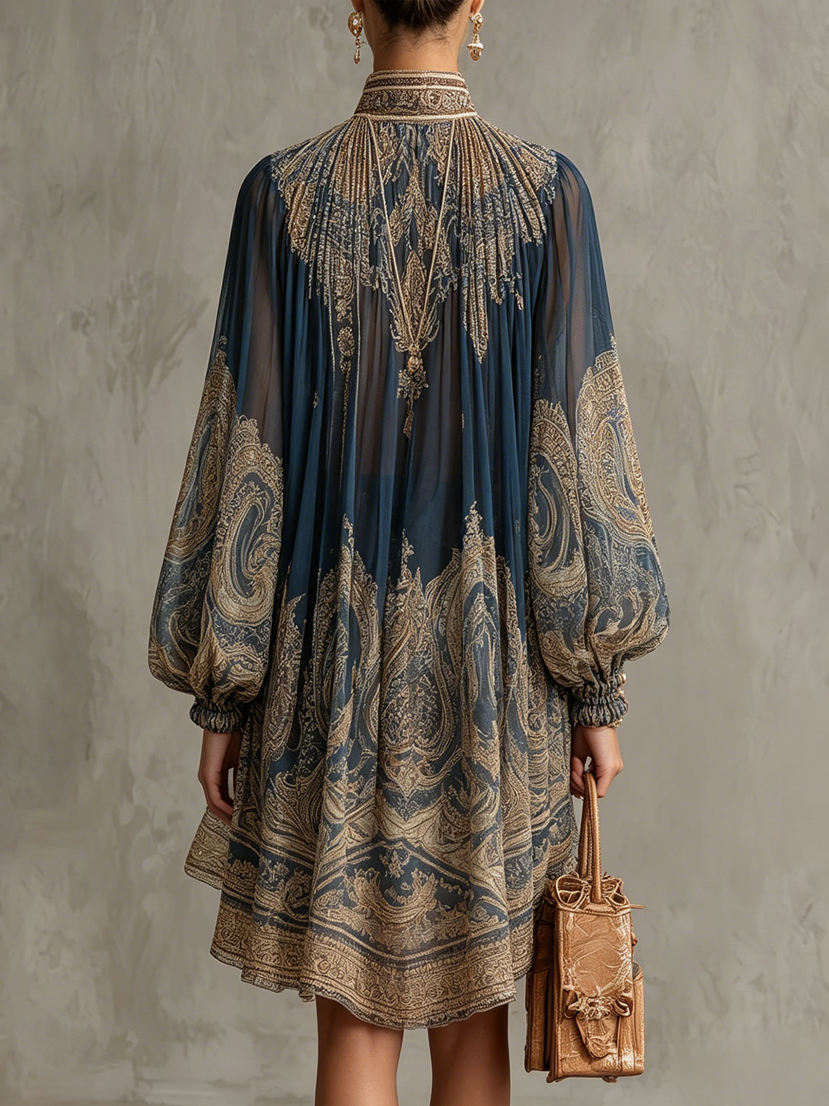Vestito Mini Blu Navy Stampa Barocca Collo Alto in Chiffon Asimmetrico