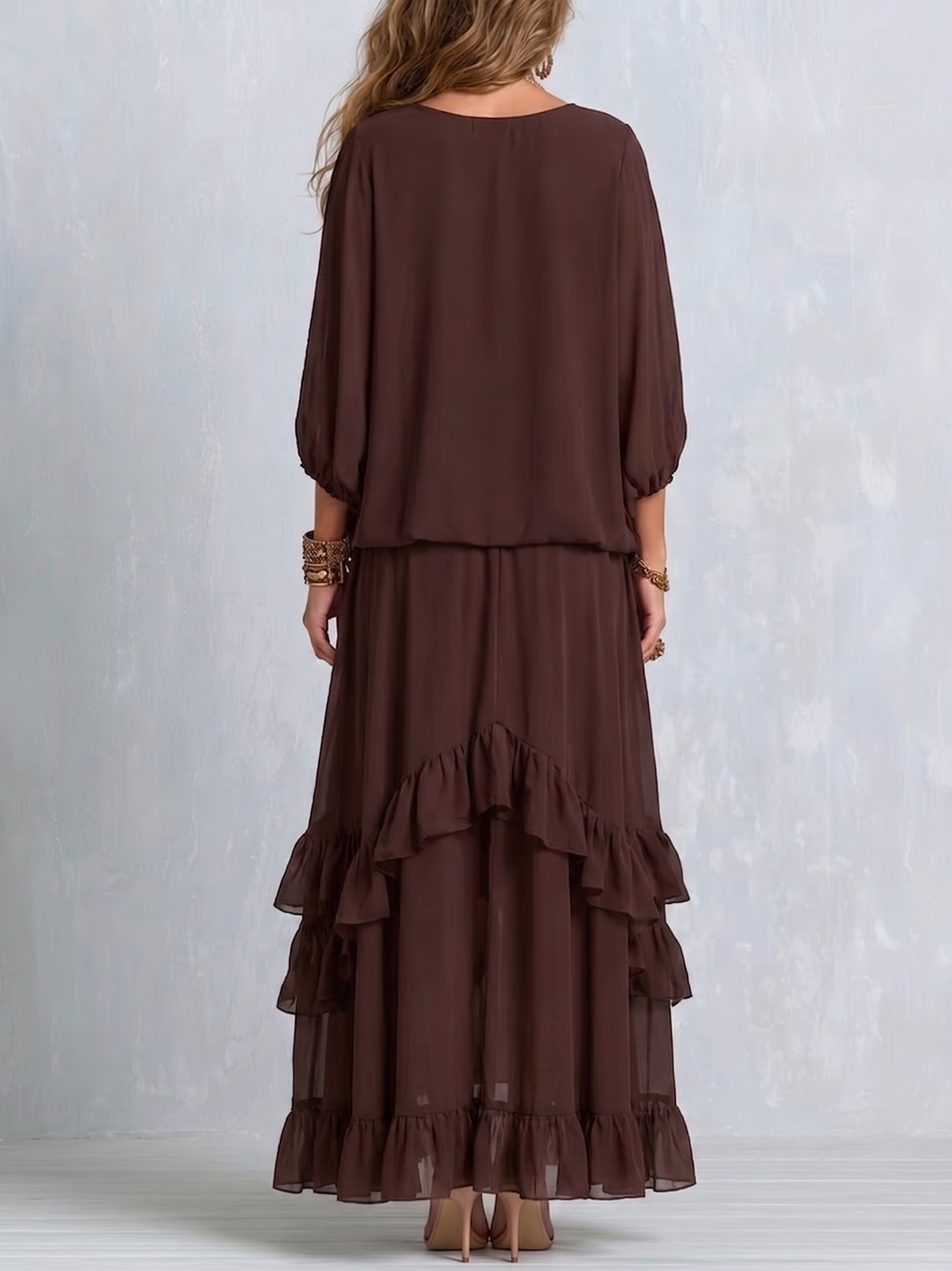 Set Marrone in Chiffon con Top Scollo a V e Gonna a Balze - Marrone