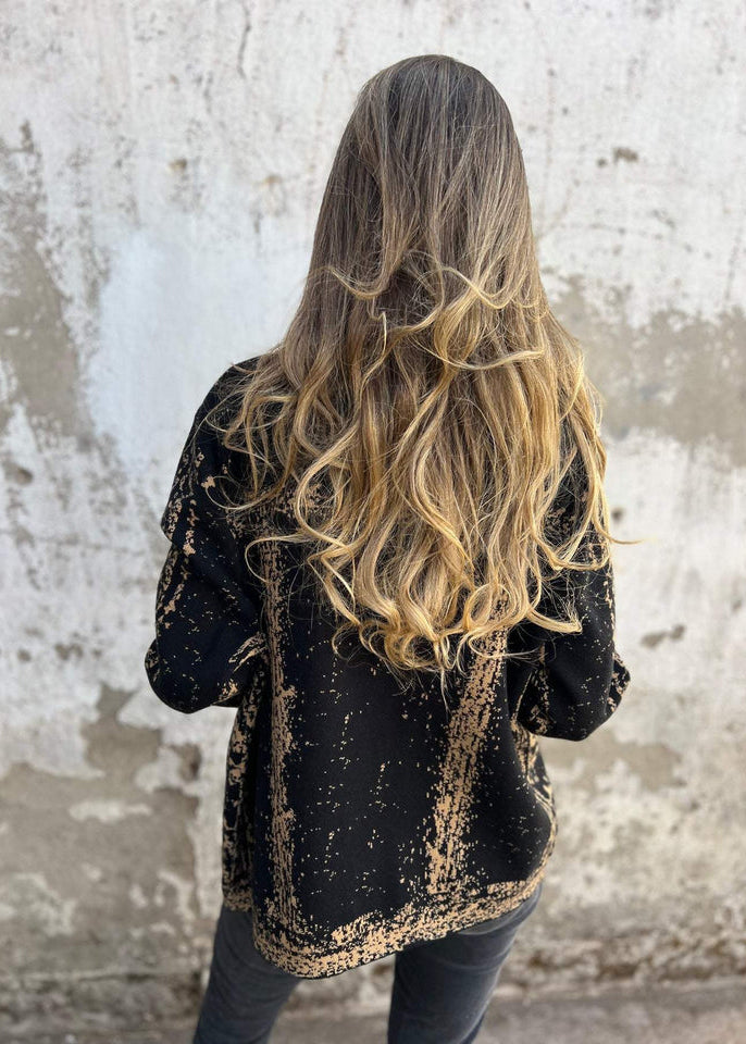 Veronica | Giacca di Design con Carattere