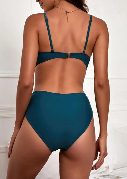 CALA | Bikini con top incrociato